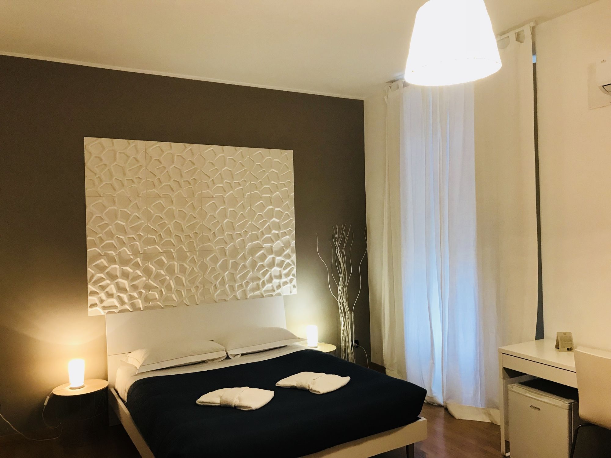 Фото B&b Stesicoro InHabit- Guesthouse City Center