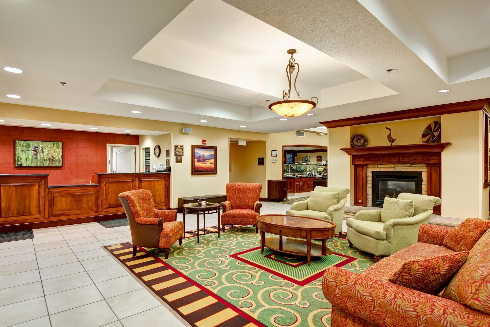 Фото Homewood Suites by Hilton Fort Collins