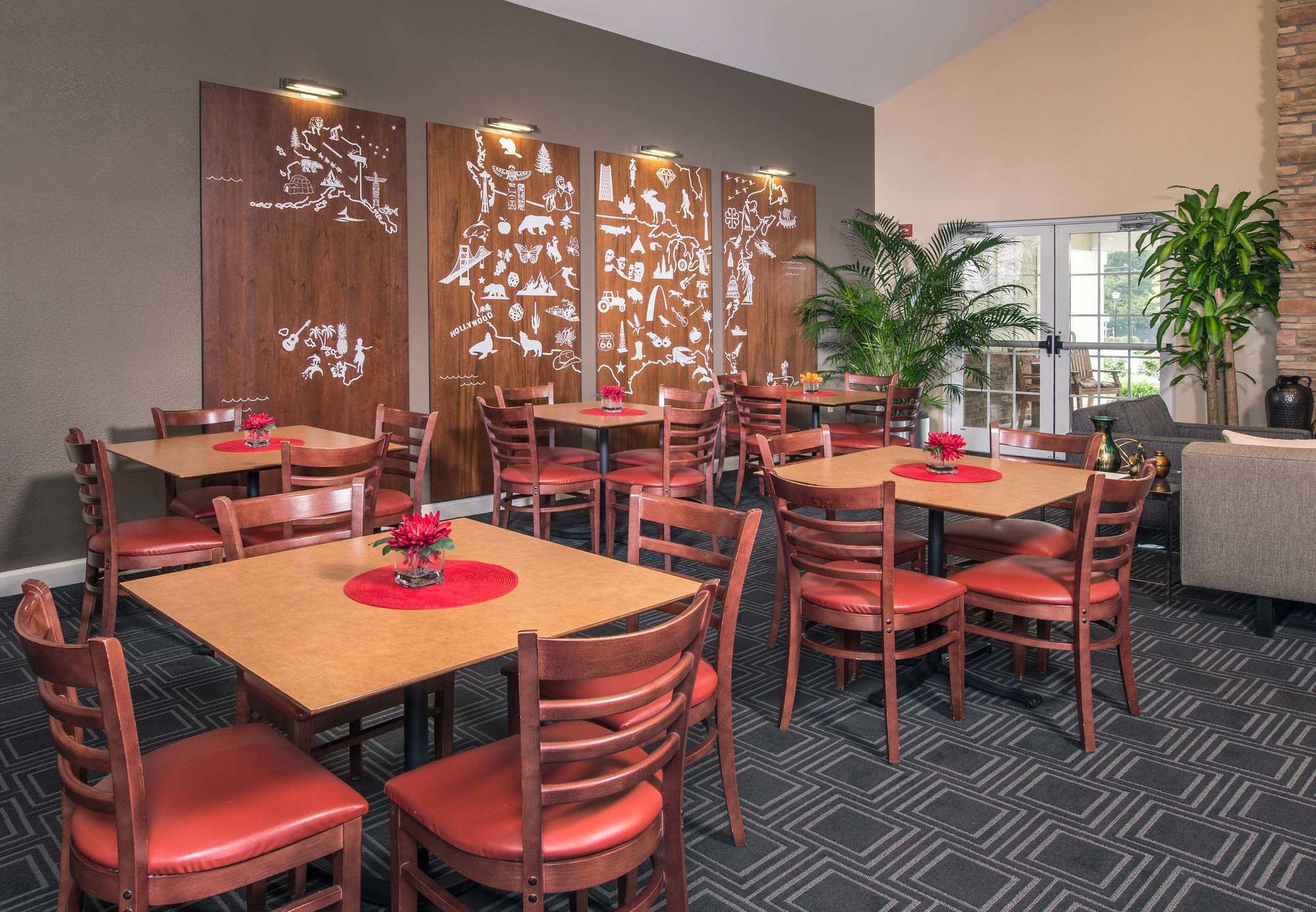 Фото Towneplace Suites by Marriott Clinton at Joint Base Andrews