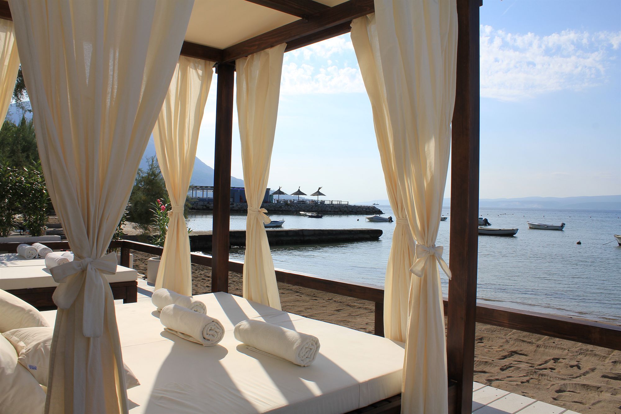 Фото Damianii Luxury Boutique Hotel & SPA