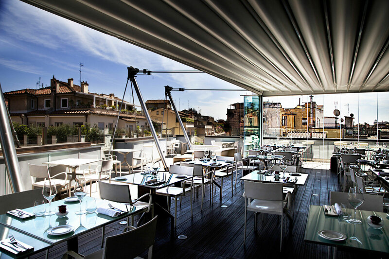 Гостиница Corso 12 Rooms and Suites в Риме