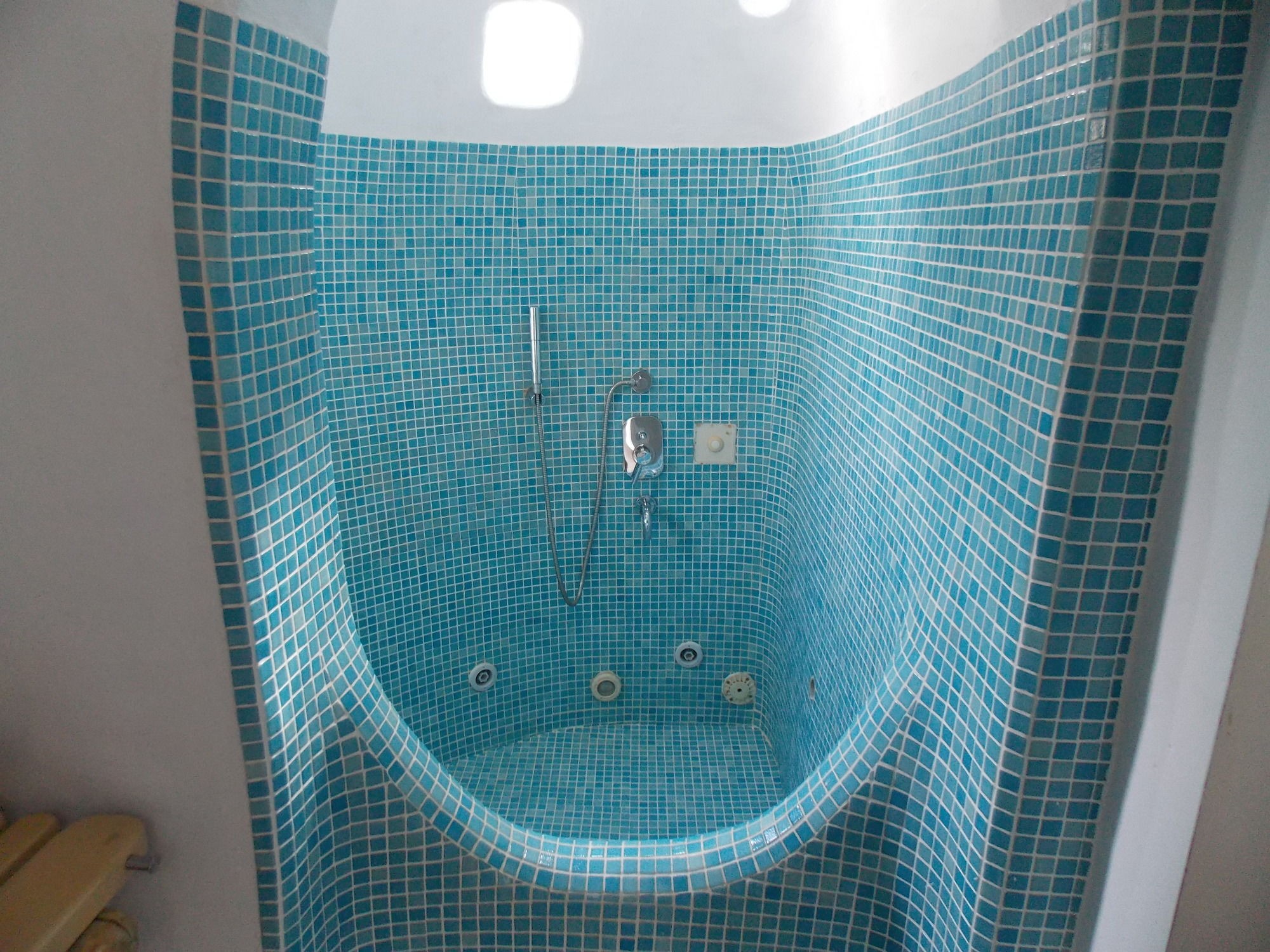 Фото Studios and Suites Rania