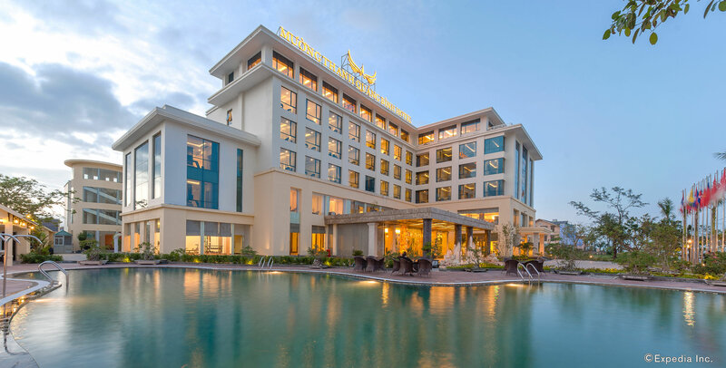 Гостиница Muong Thanh Holiday Quang Binh Hotel