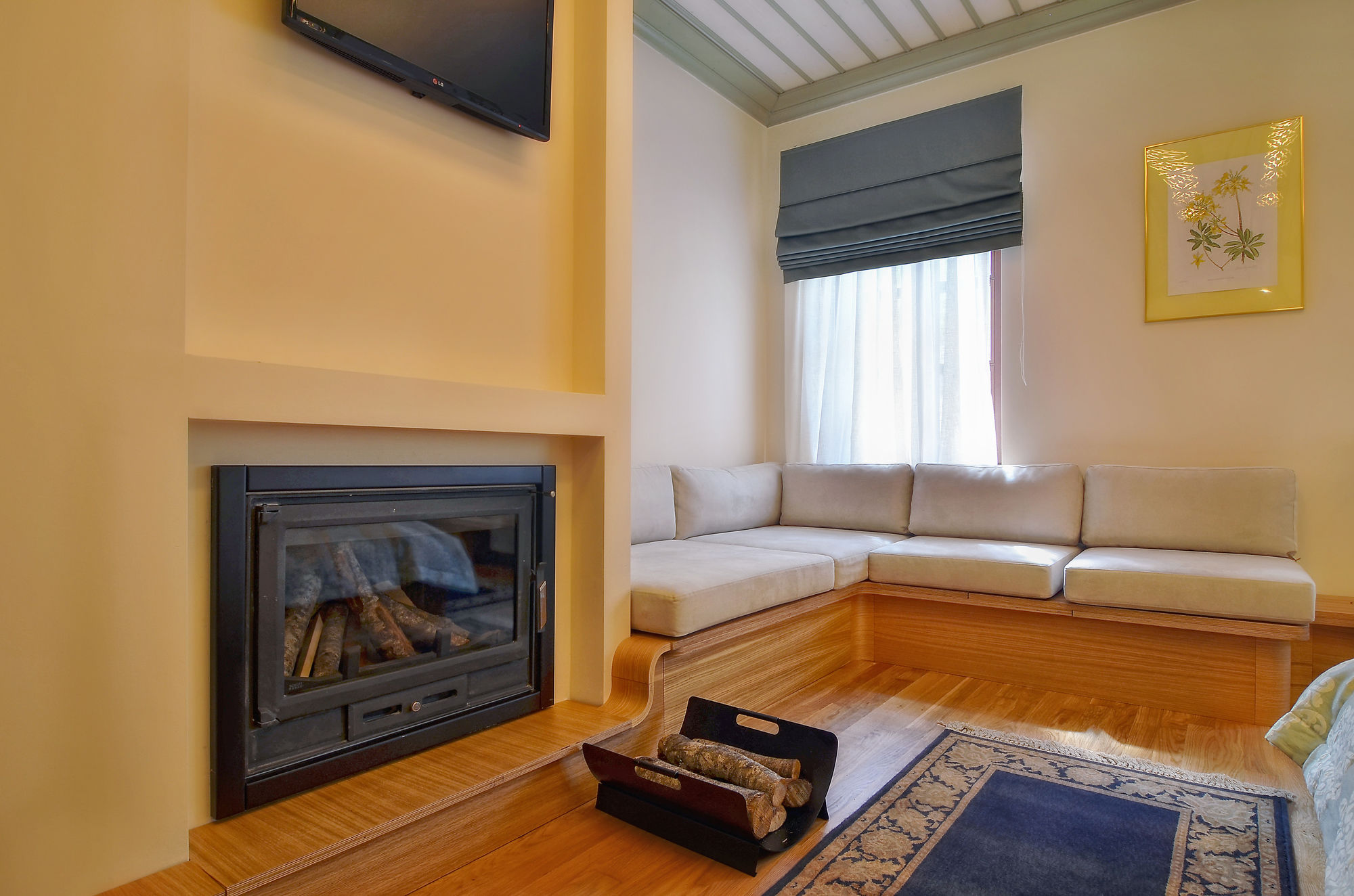 Фото Dilofo Hotel Luxury Suites