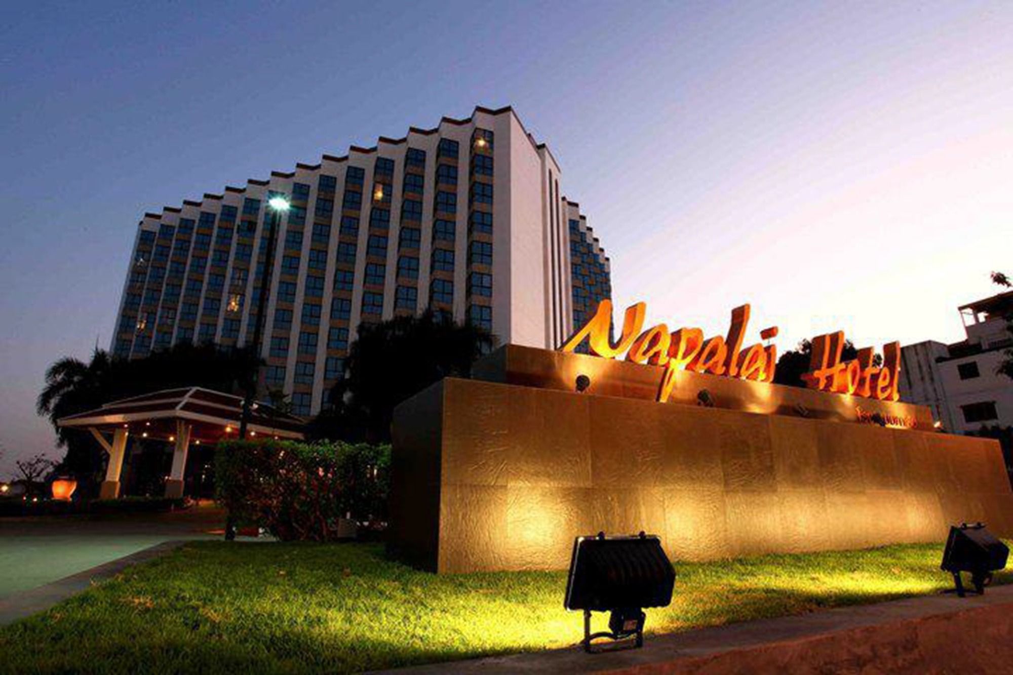 Фото отеля 4