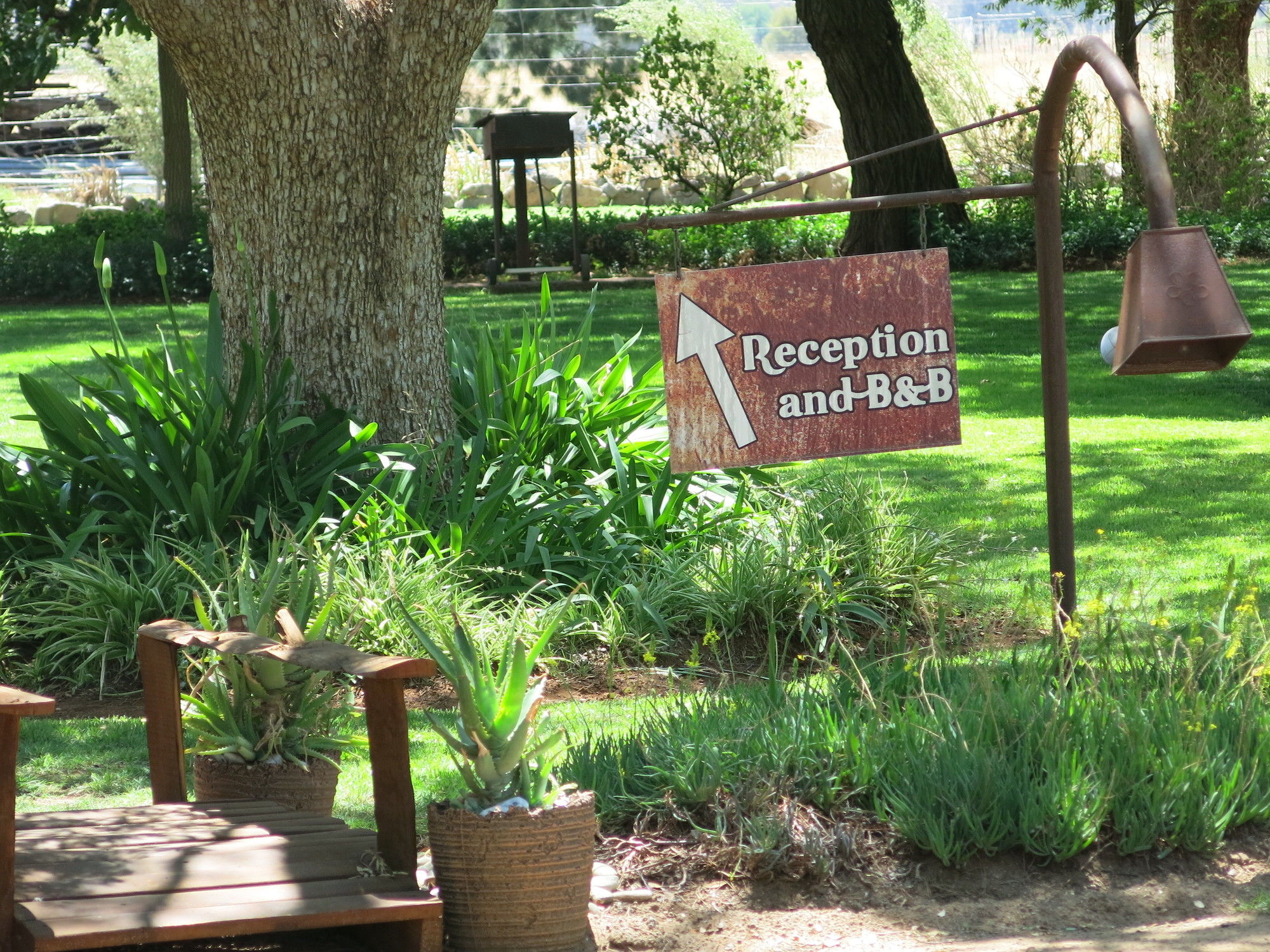 Фото A Cherry Lane Self Catering and B&b