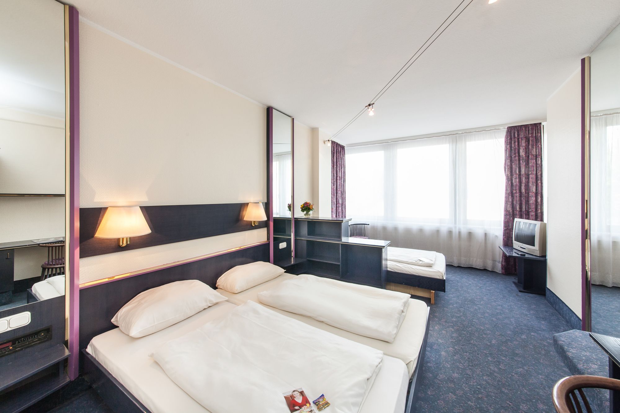 Фото Hotel Mirage