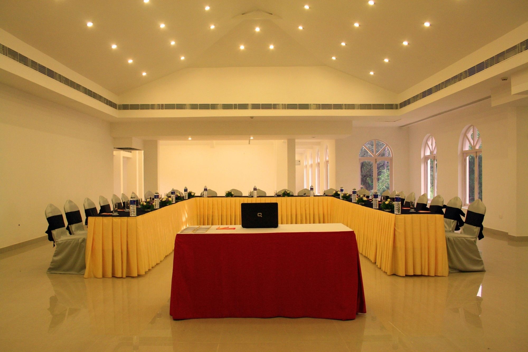 Фото Crystal by Morpho Goa Villagio Resort