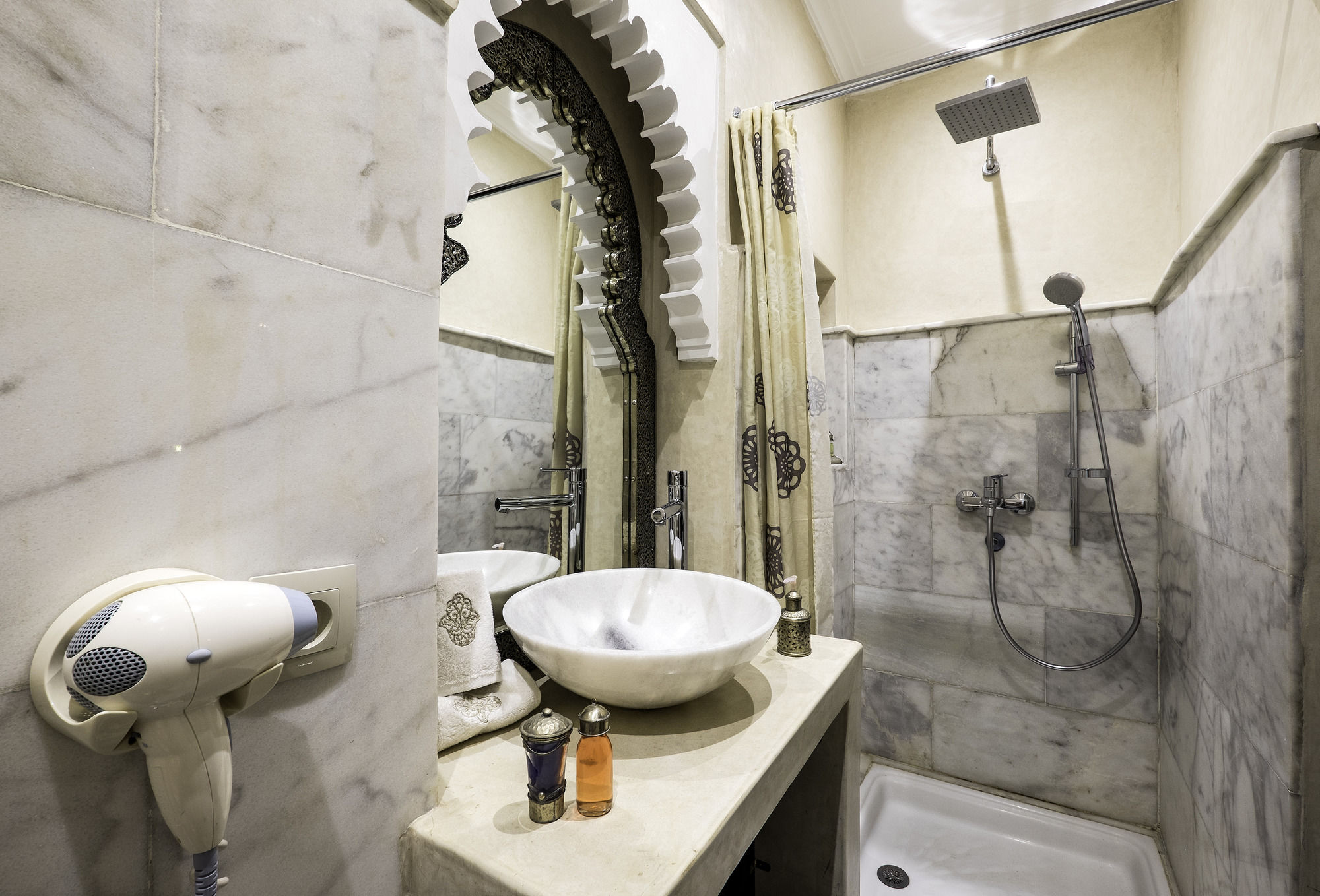 Фото Riad Nesma Suites & SPA