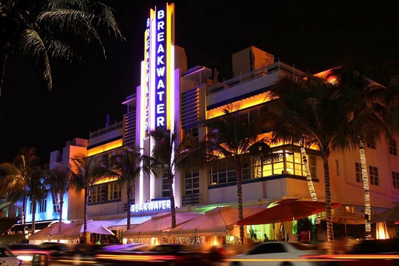 Фото Hotel Breakwater South Beach