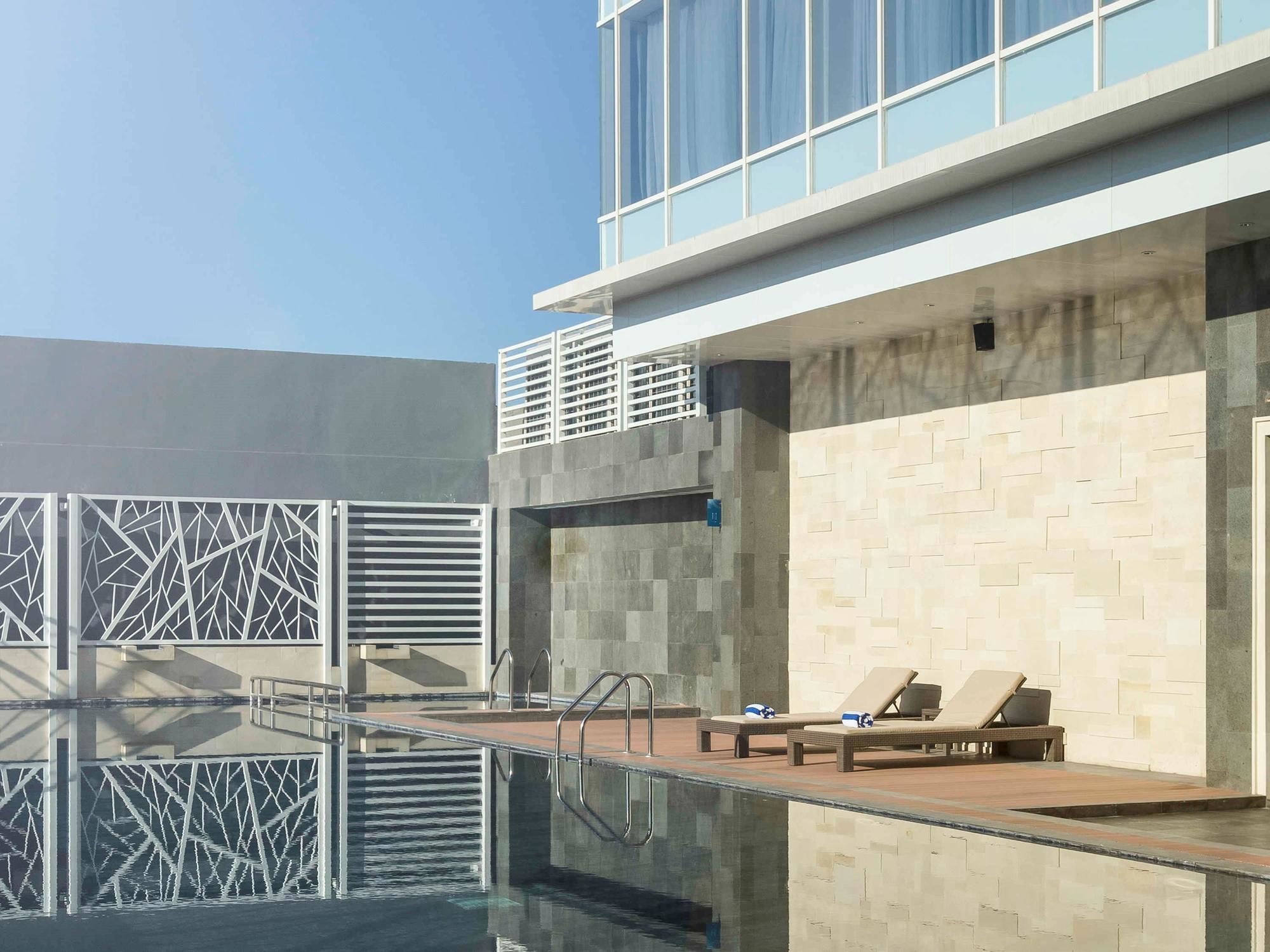 Фото Novotel Makassar Grand Shayla