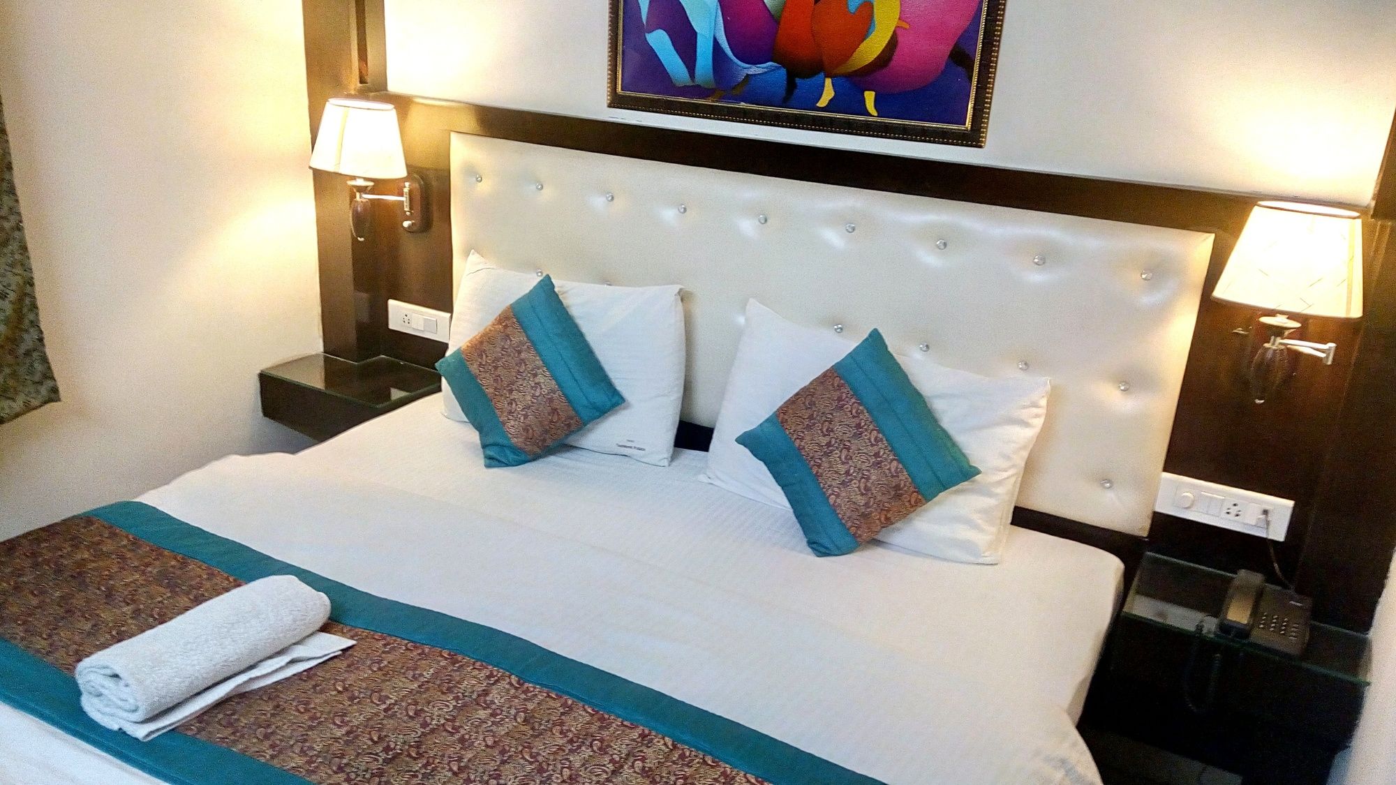 Фото Hotel Tashkent Palace