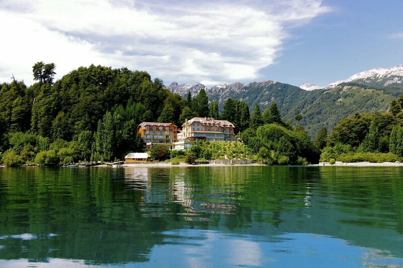 Гостиница Correntoso Lake & River Hotel