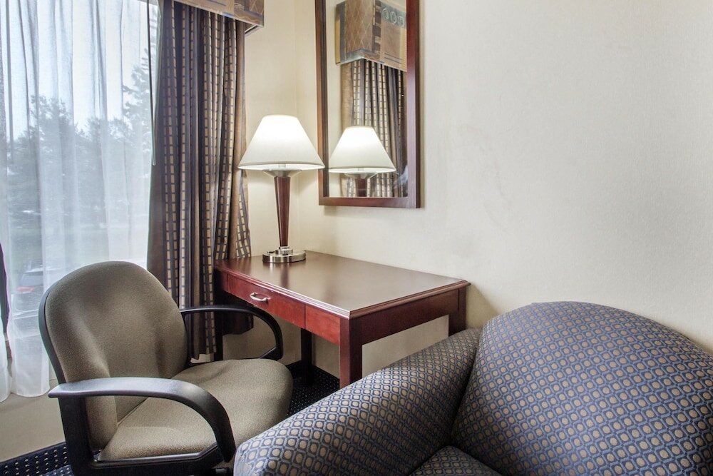 Фото Quality Inn Near Princeton