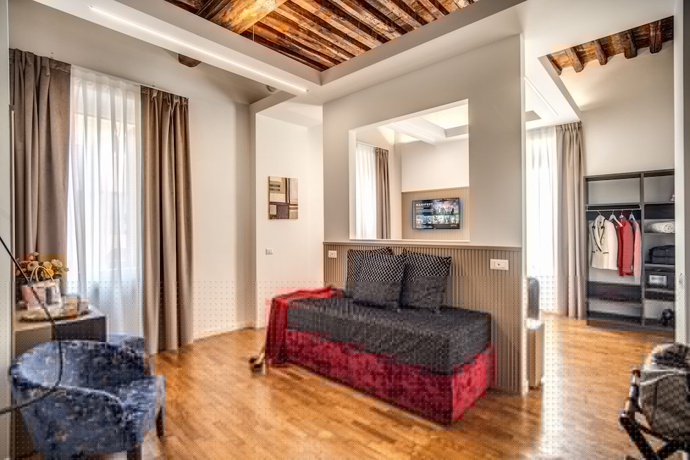 Фото Little Queen