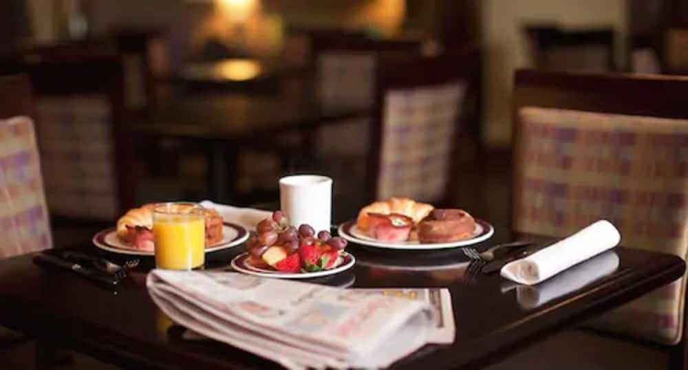 Фото The Hotel on Pownal