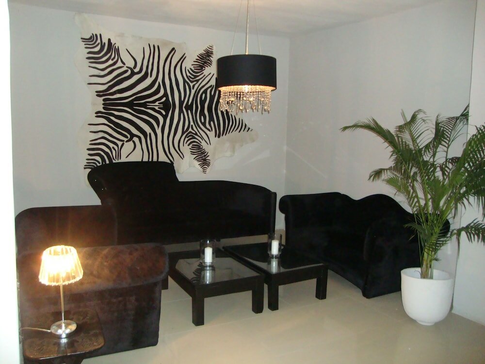 Фото The Aknac Hotel