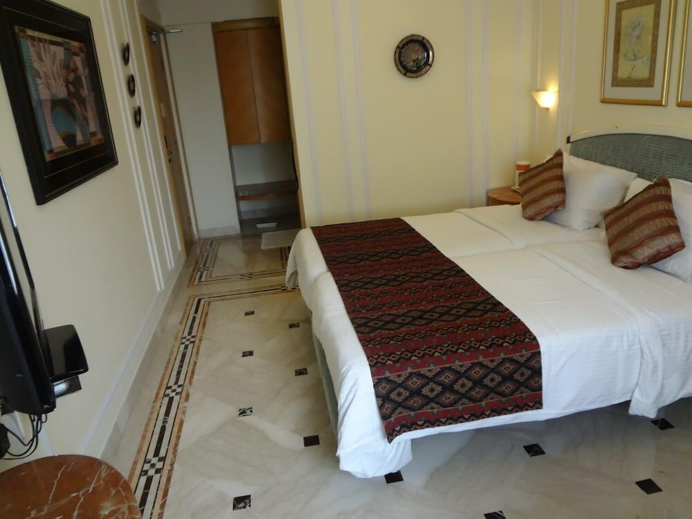 Фото Regency Hotel
