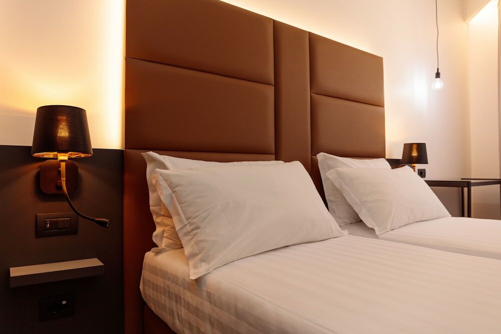 Фото London Hotel