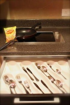 Фото Savoy Suites Manesar