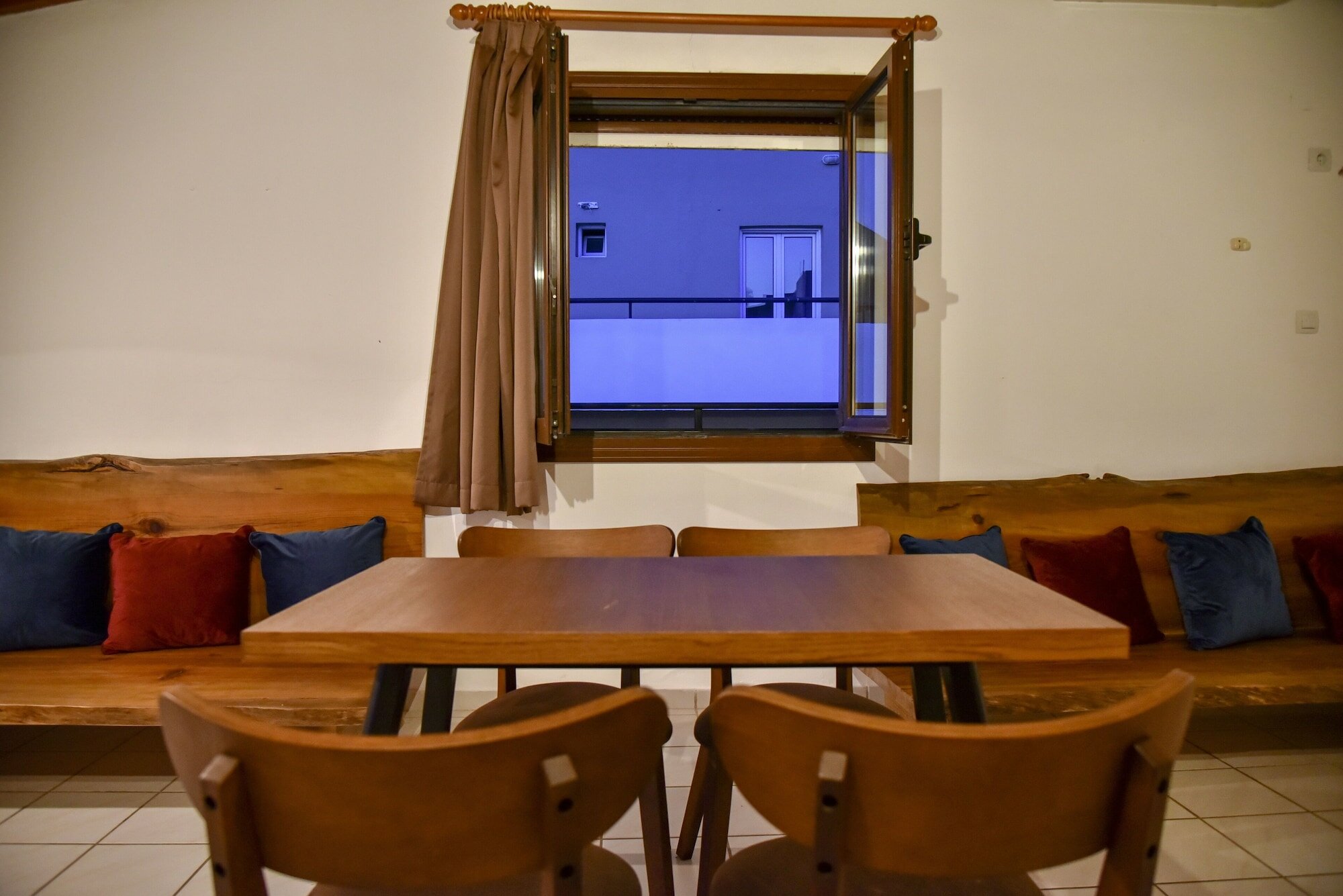 Фото Iraklis Studios & Apartments