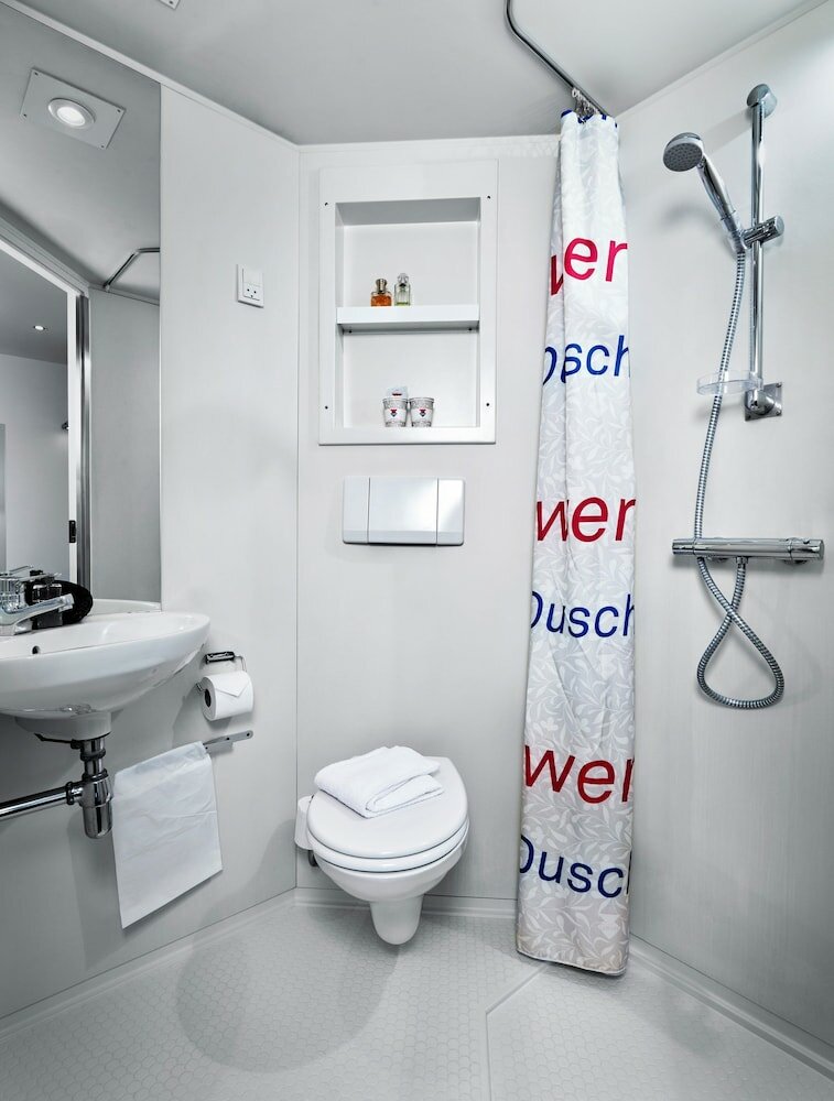 Фото Cabinn Esbjerg Hotel