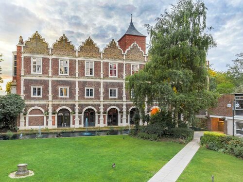 Гостиница Safestay London Kensington Holland Park в Лондоне