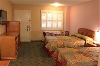 Фото Orange Tustin Inn