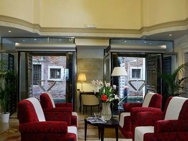 Фото Ruzzini Palace Hotel