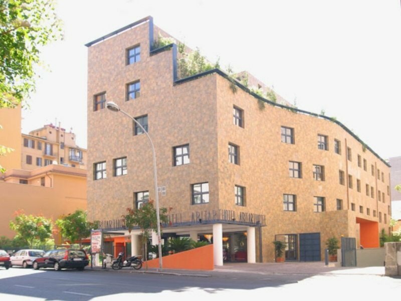 Фото отеля 3