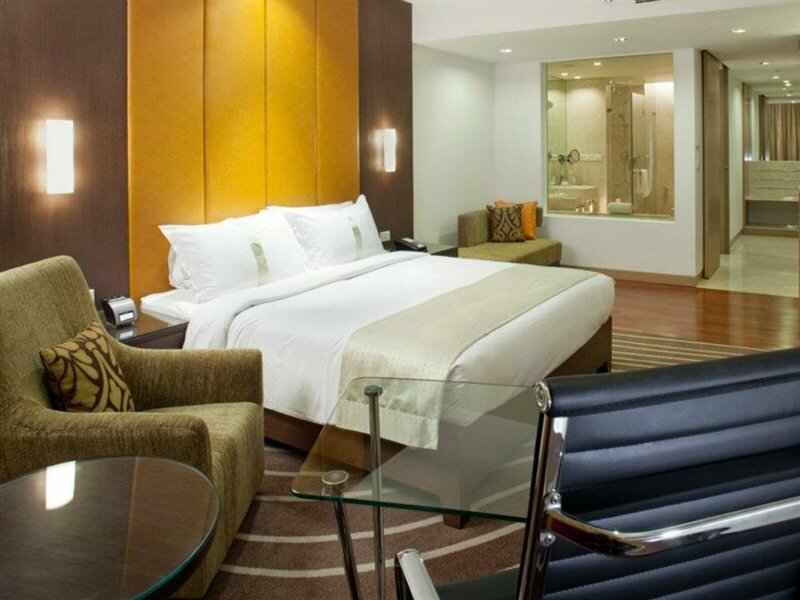 Фото Holiday Inn Mumbai International Airport, an Ihg Hotel