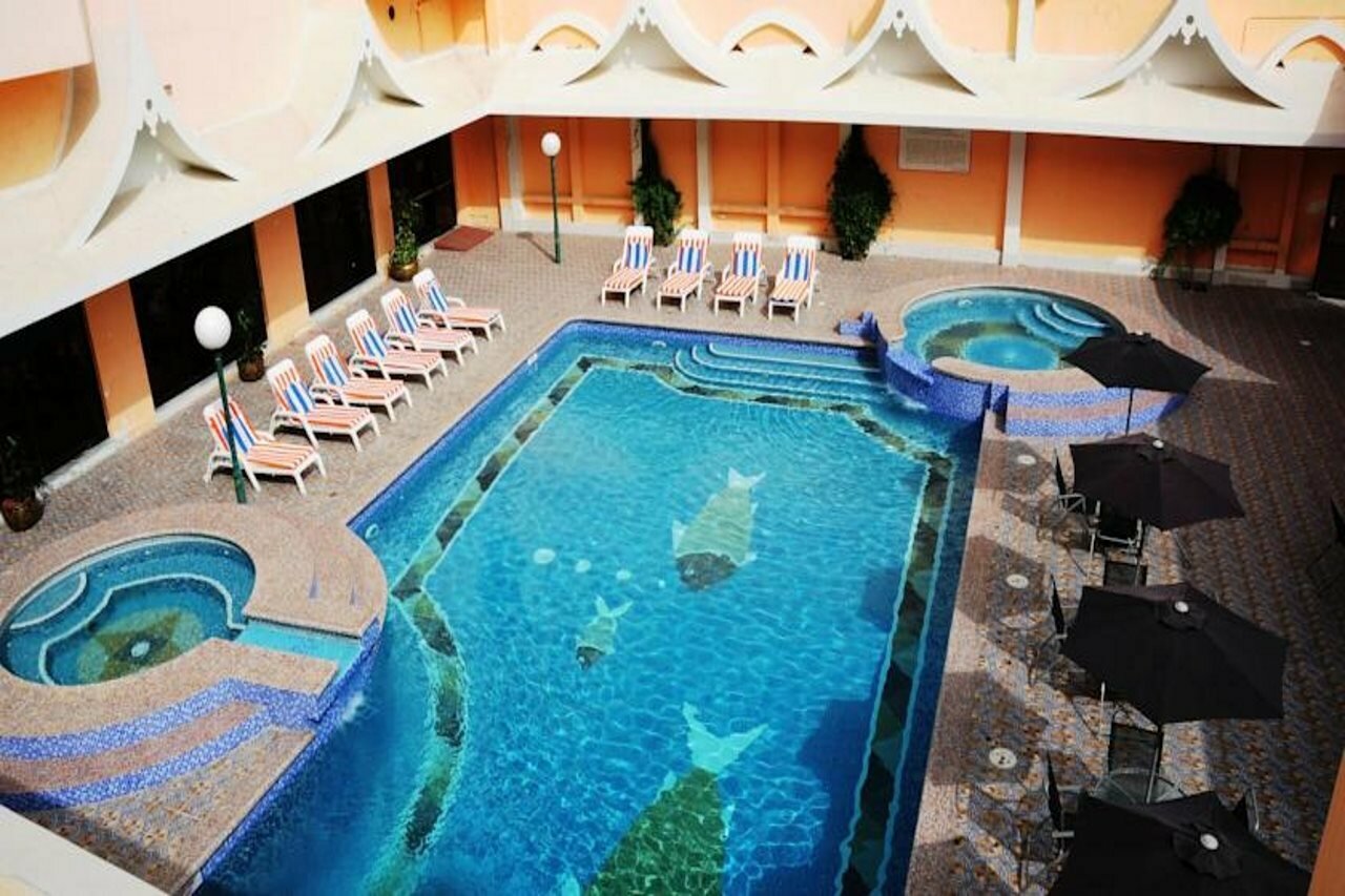 Фото Gulf Gate Hotel