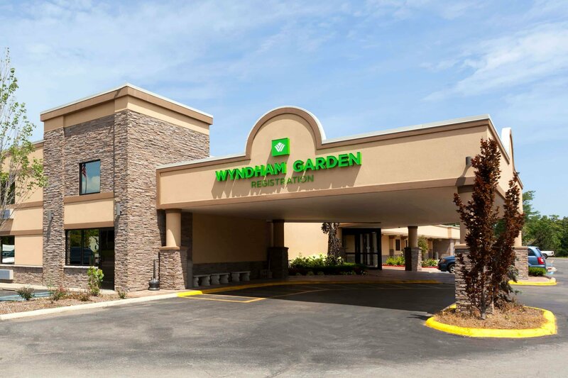 Гостиница Wyndham Garden Ann Arbor в Энн-Арбор