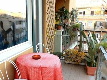 Фото Romulus Rex Bed And Breakfast