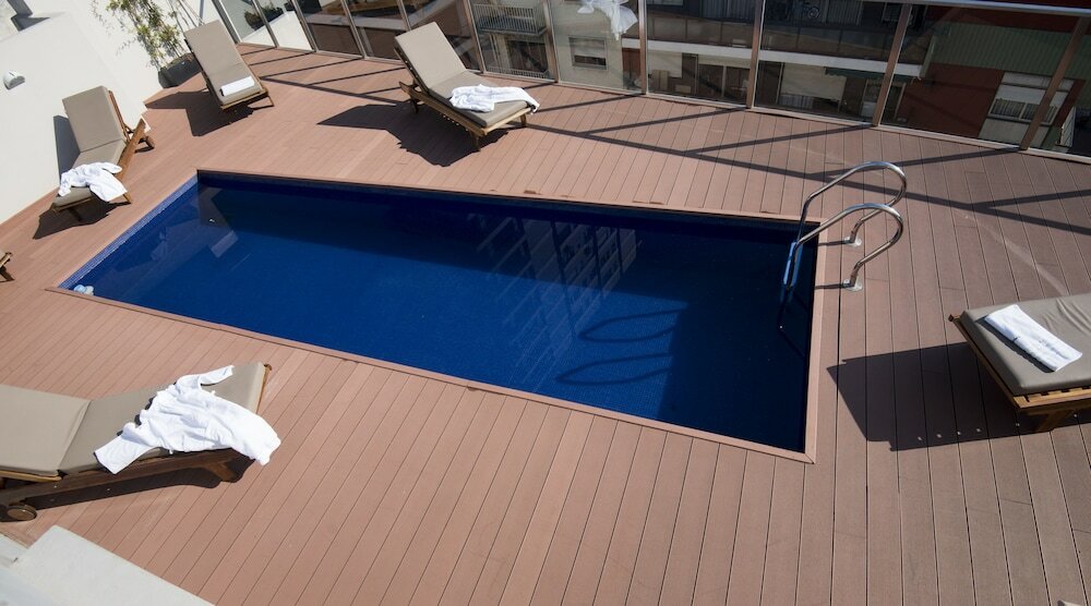 Фото Arc Arenales Studios & Suites