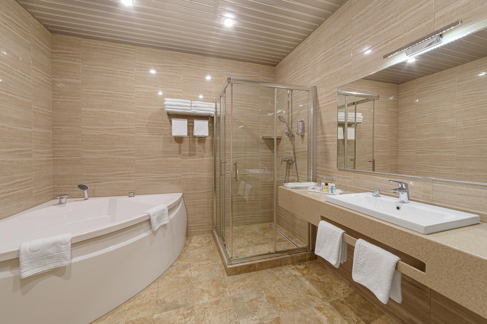 Фото Men'K Kings