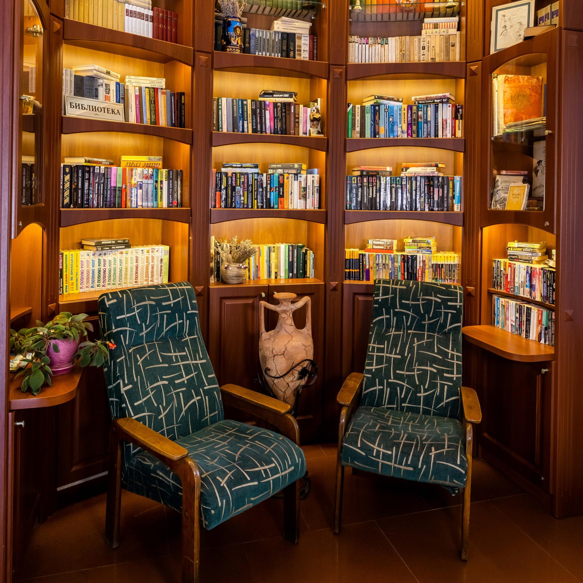 Фото Аквилон