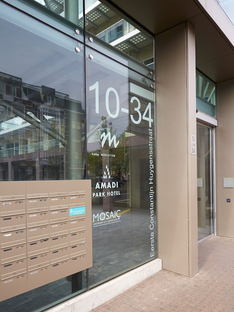 Фото Amadi Park Hotel