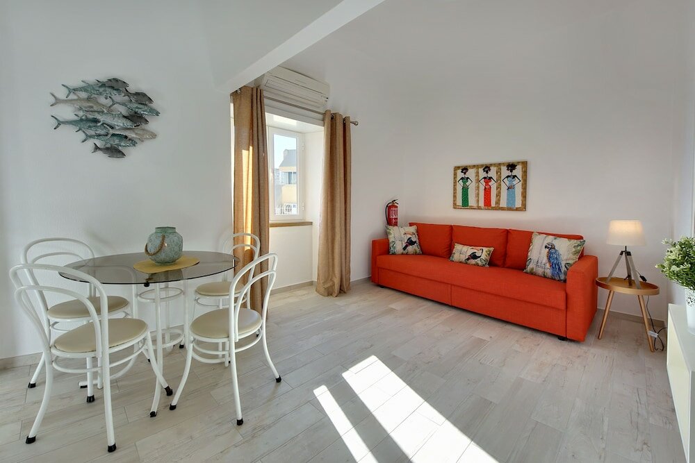 Фото Apartamentos Tucha