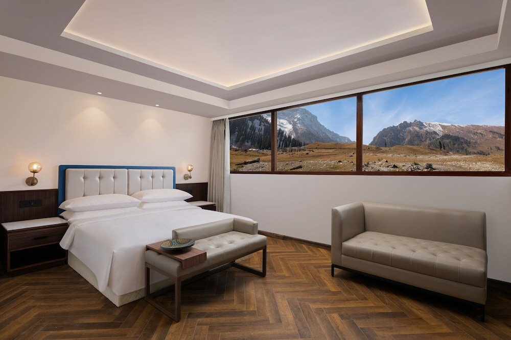 Фото Four Points by Sheraton Sonmarg Resort