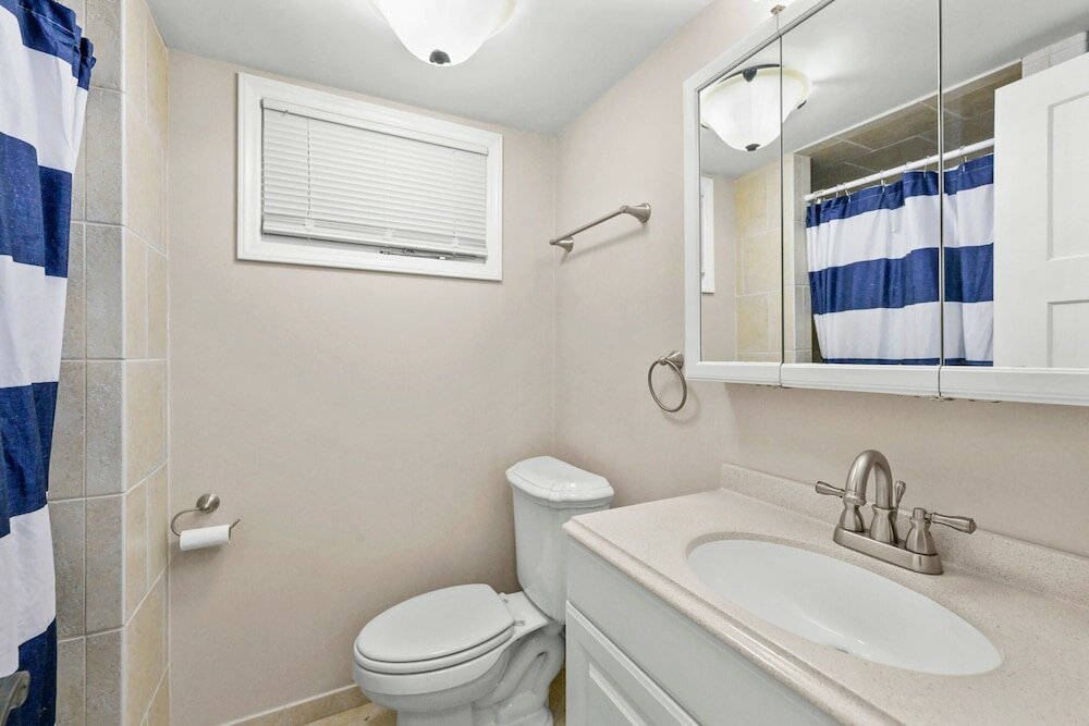 Фото Dock Days by Avantstay Swimming Platform, Dock