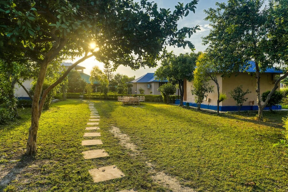 Фото Tusk and Roar Corbett Resort