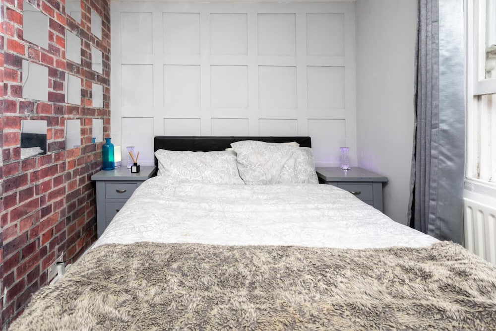 Фото Cosy Studio Apartment