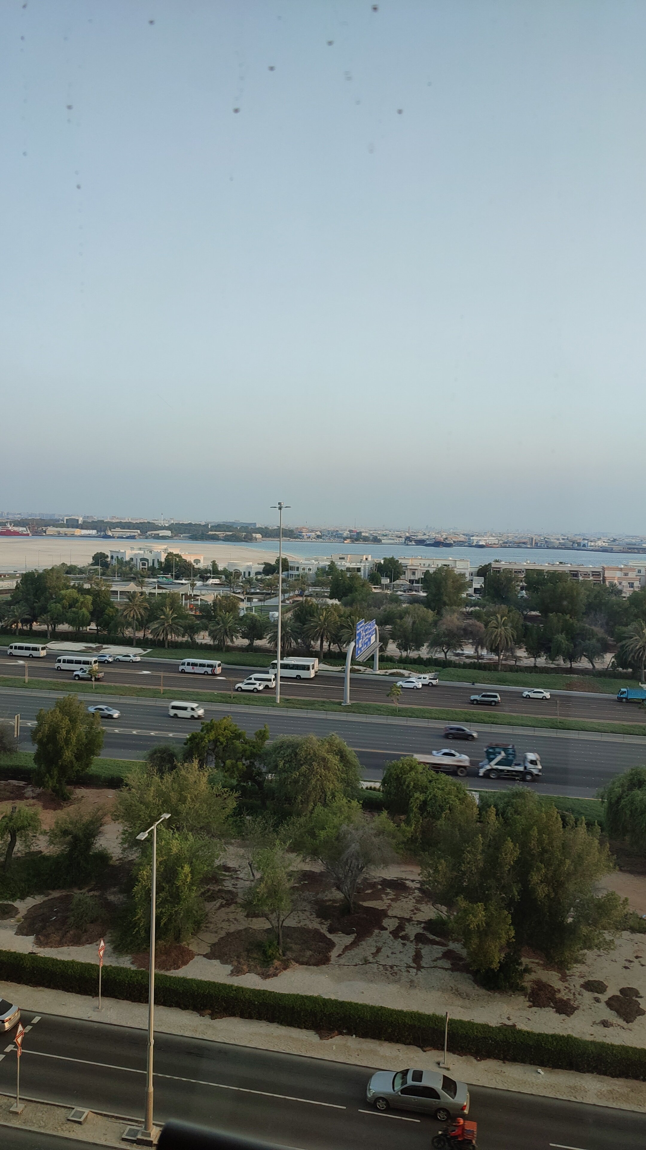 Фото Ibis Abu Dhabi Gate