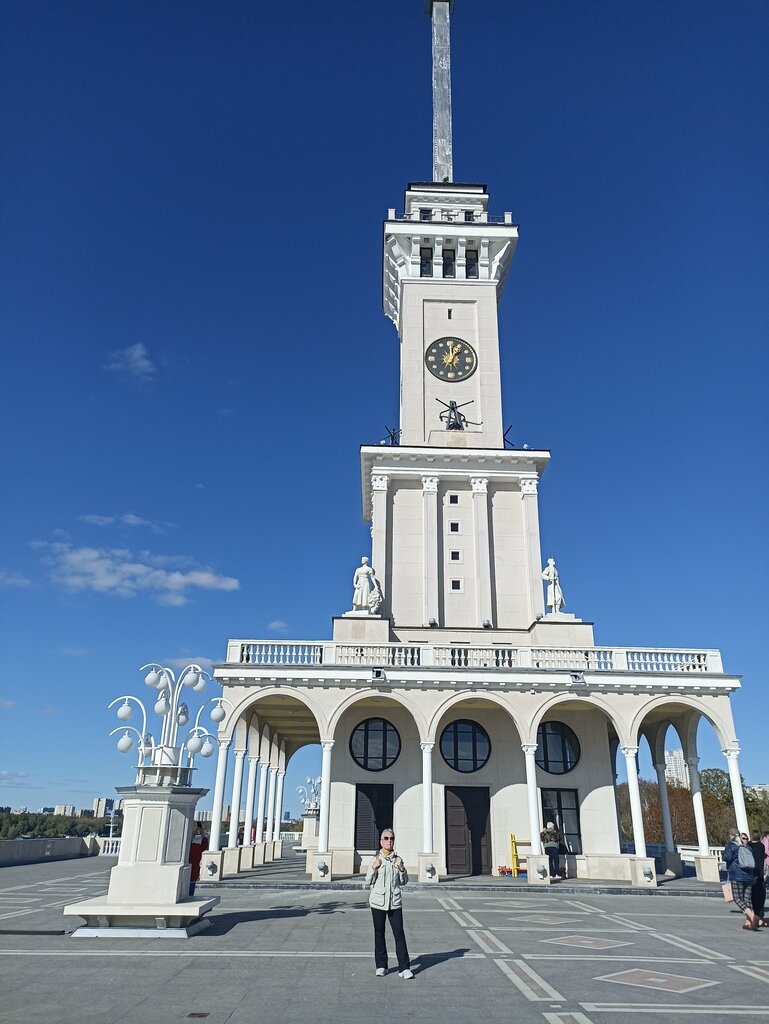 محطات البحر والنهر North River Terminal ، موسكو، صورة