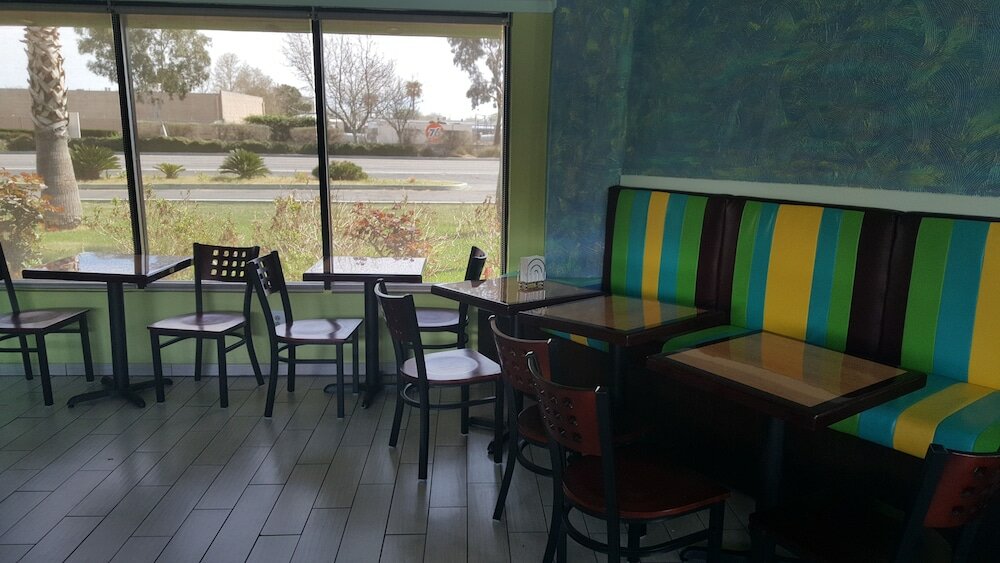 Фото Town House Motel