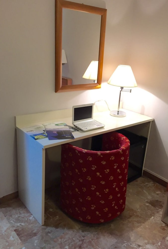 Фото Hotel Delle Rose