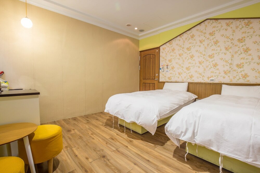 Фото N. Castle Hotel