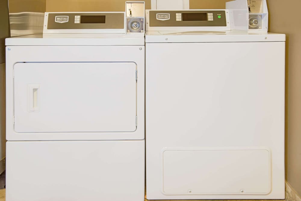 Фото Super 8 by Wyndham Pella