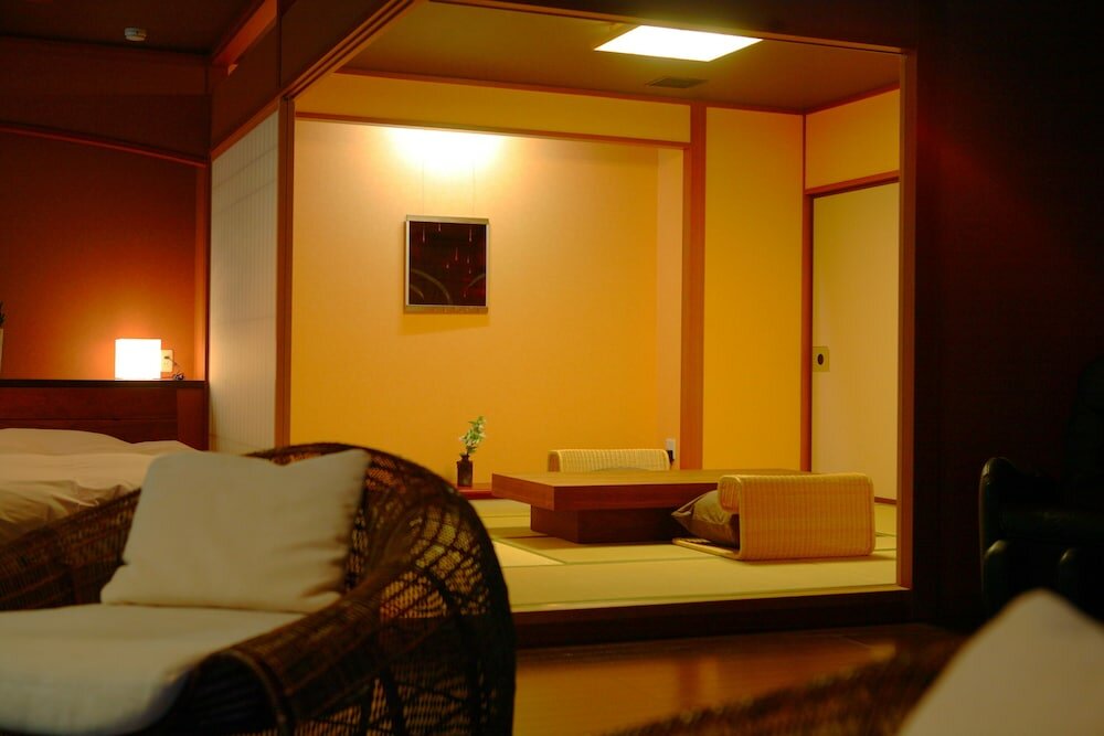 Фото Yamanaka Onsen Ohanami Kyubei